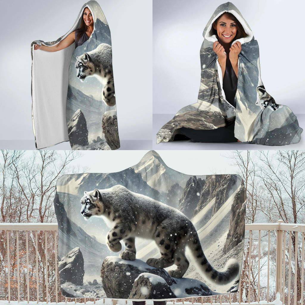 Snow Leopard | Hooded Blanket